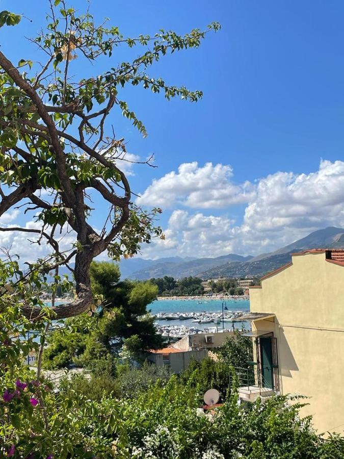 The White Sail - Mondello Apartment With Terrace - Casa Di Vincenzo E Andrea Esterno foto